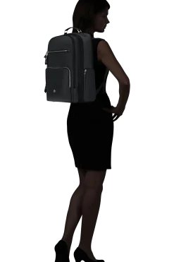 Karissa Evo Zaino 15.6