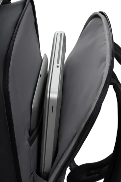 Karissa Evo Zaino 15.6